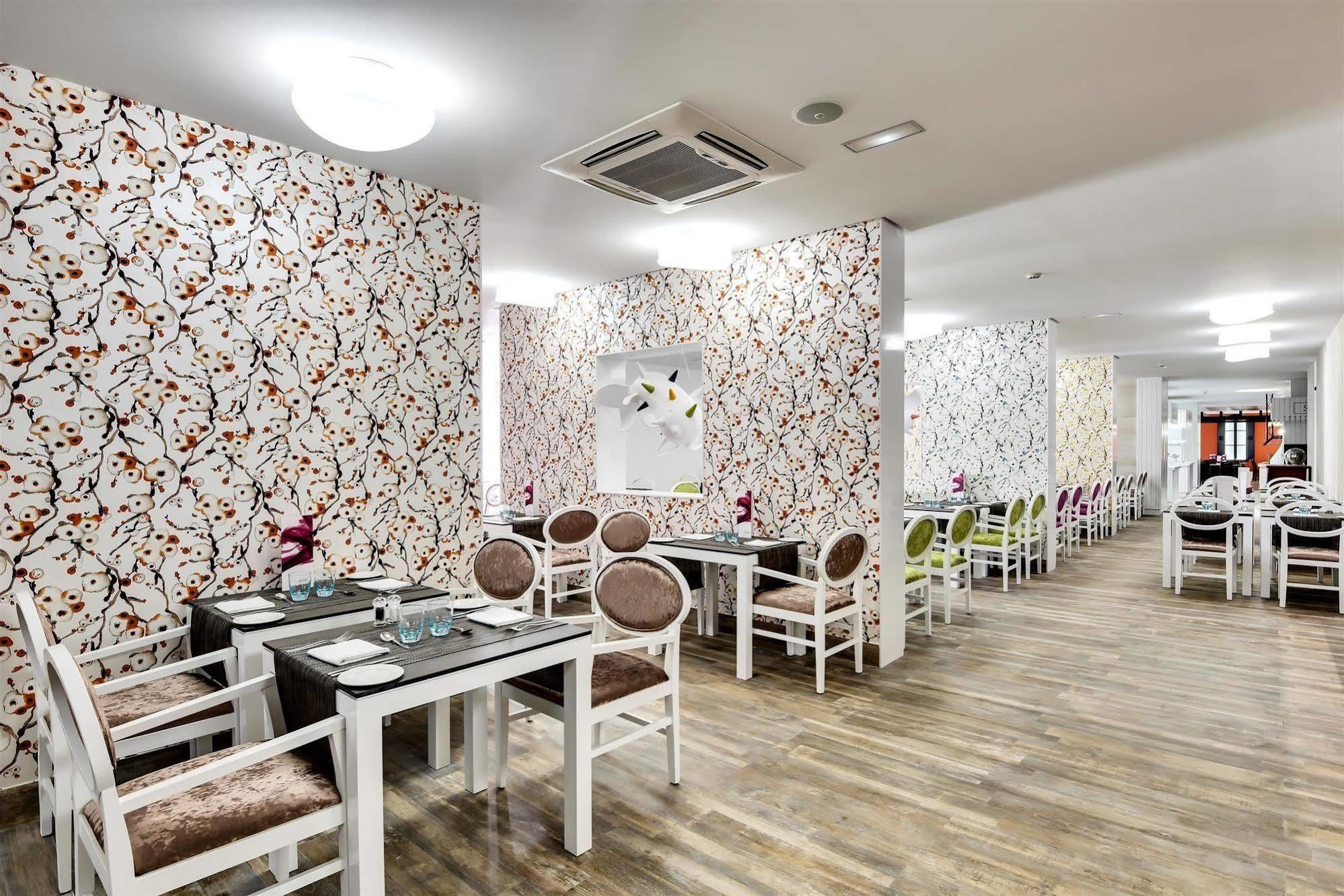 Hotel Barcelo Teguise - Adults Only