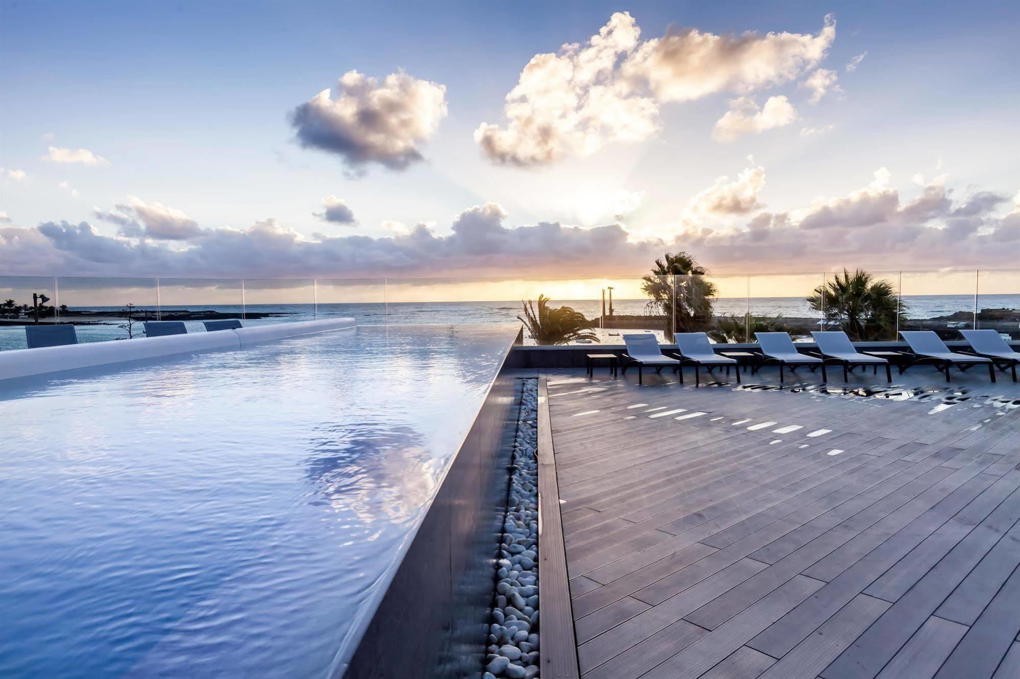 Hotel Barceló Teguise - Adults Only 4*